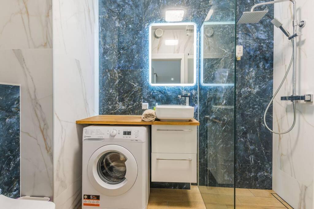 Golden Apartments Walowa 25 M21 格但斯克 外观 照片